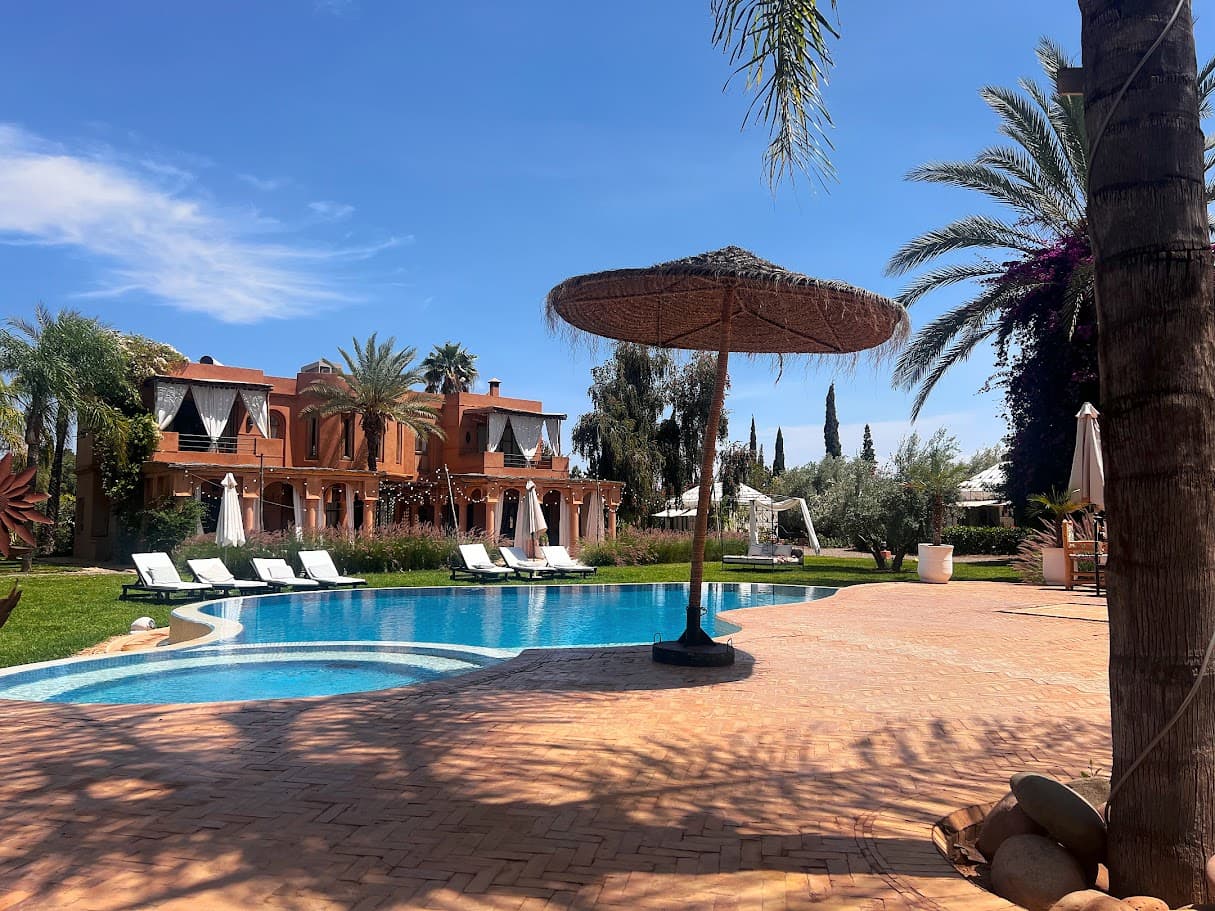 Villa Dinari — photo